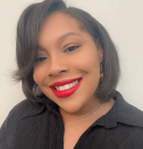 Olivia Jones headshot